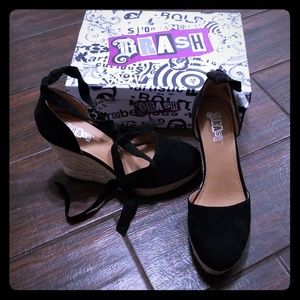 Brash Ankle Tie Suede Espadrilles